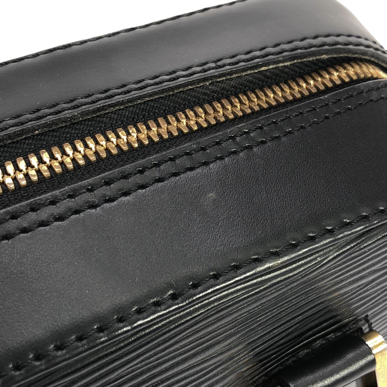 ルイヴィトン エピ サブロン M52042 バッグ
