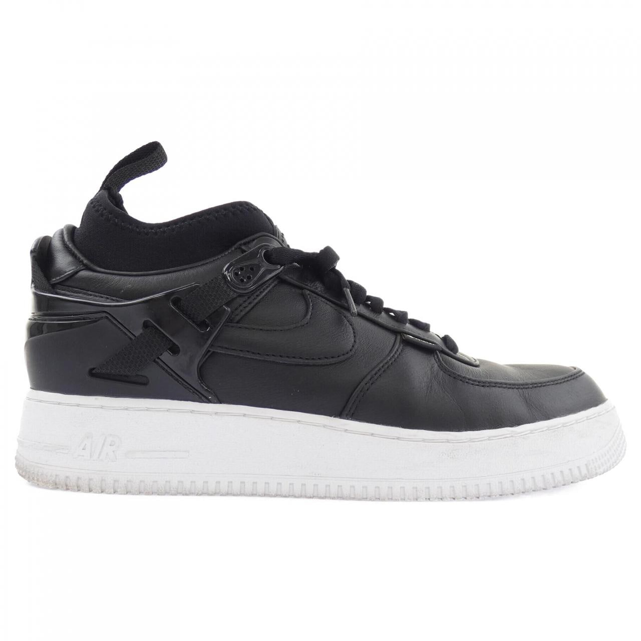 ナイキ NIKE DQ7558-002 スニーカー