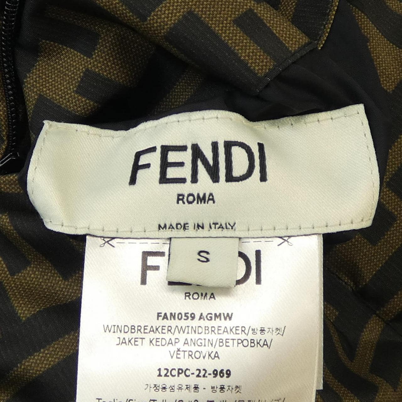 フェンディ FENDI ダウンジャケット