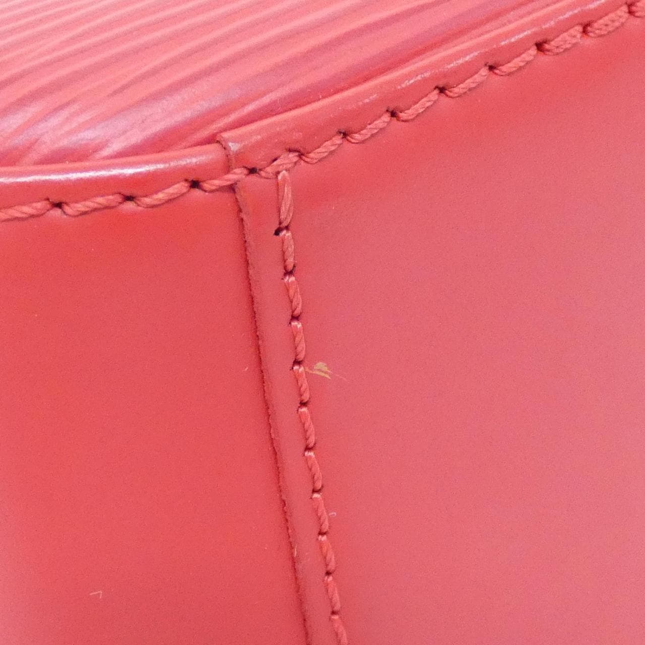 LOUIS VUITTON Epi Jasmine M5278E 包