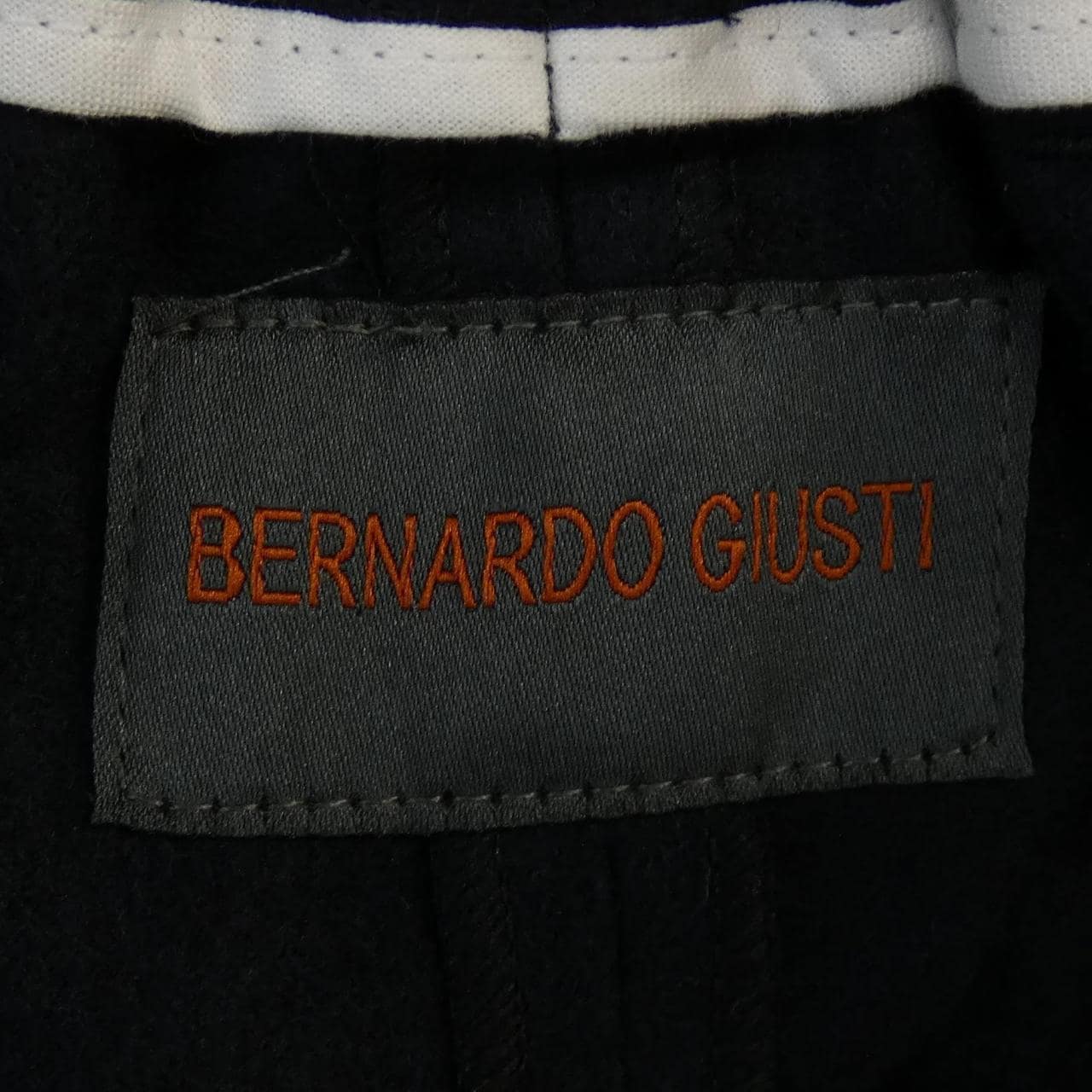 ベルナルド ジュスティ BERNARDO GIUSTI パンツ