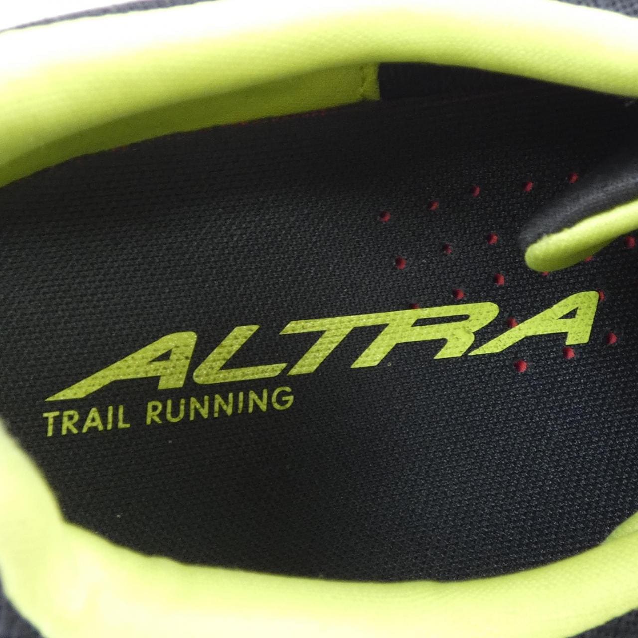 ALTRA スニーカー