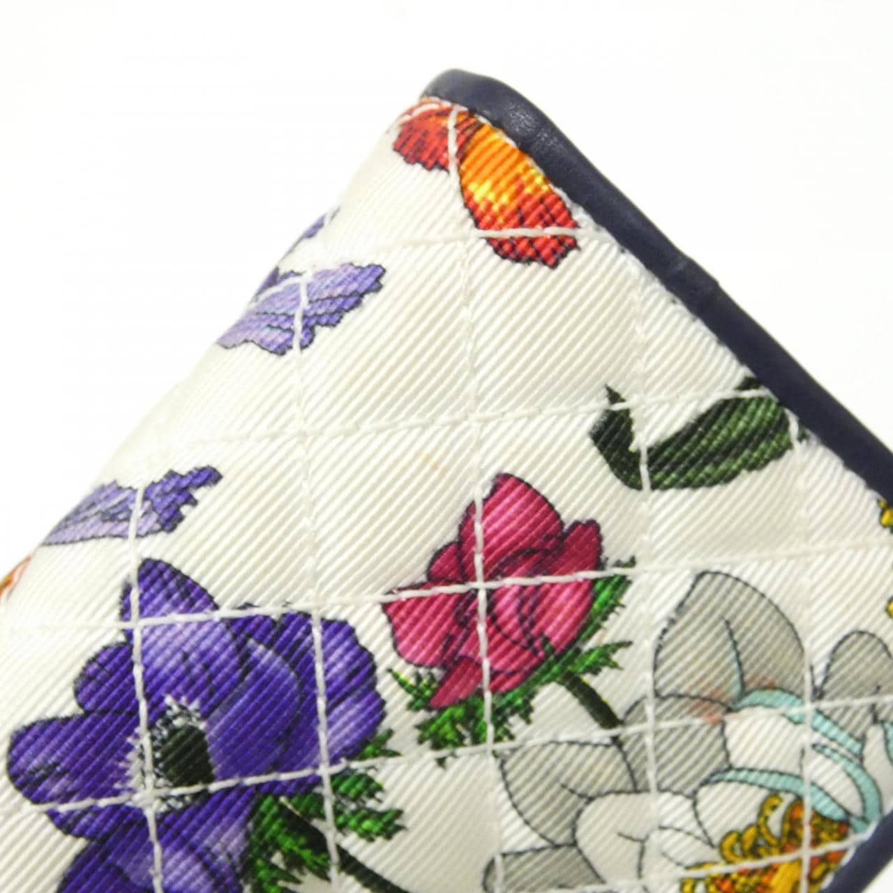 グッチ 536353 財布