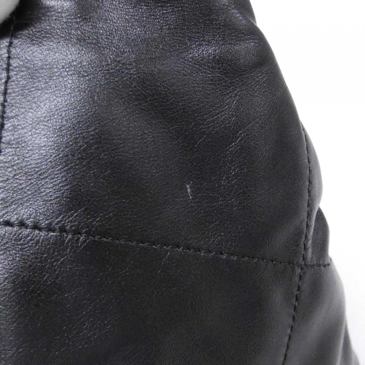 シャネル シャネル22 ライン SMALL AS3260 ショルダーバッグ