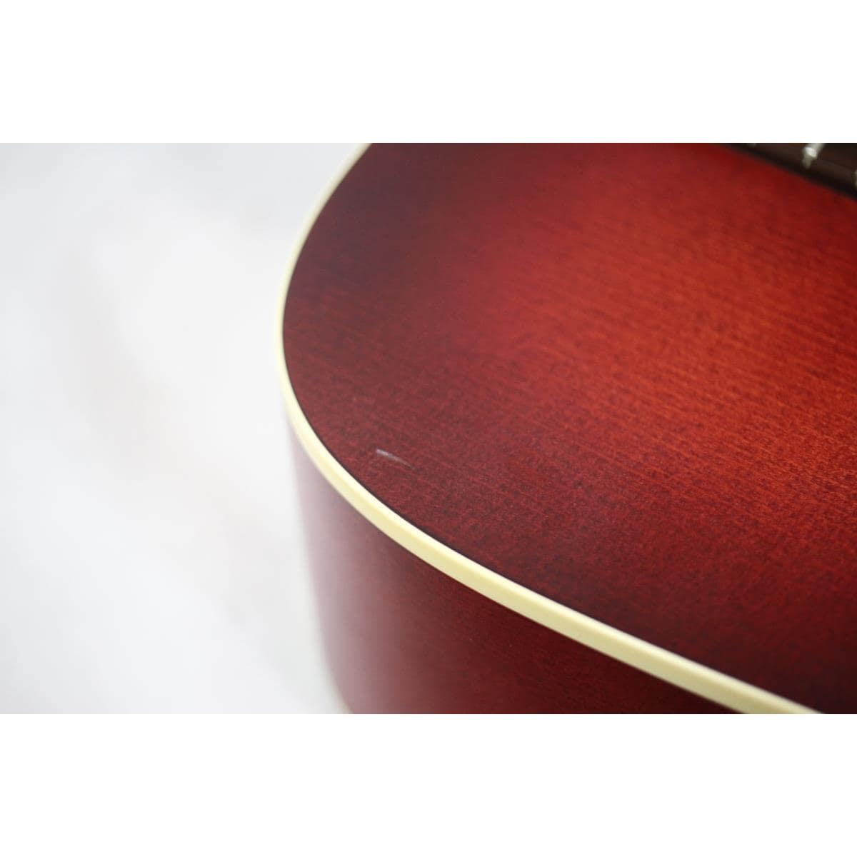 ＡＲＴ＆ＬＵＴＨＥＲＩＥ　　ＣＷ　ＳＰＲＵＣＥ　ＢＵＲＧＵＮＤＹ　ＱＩ