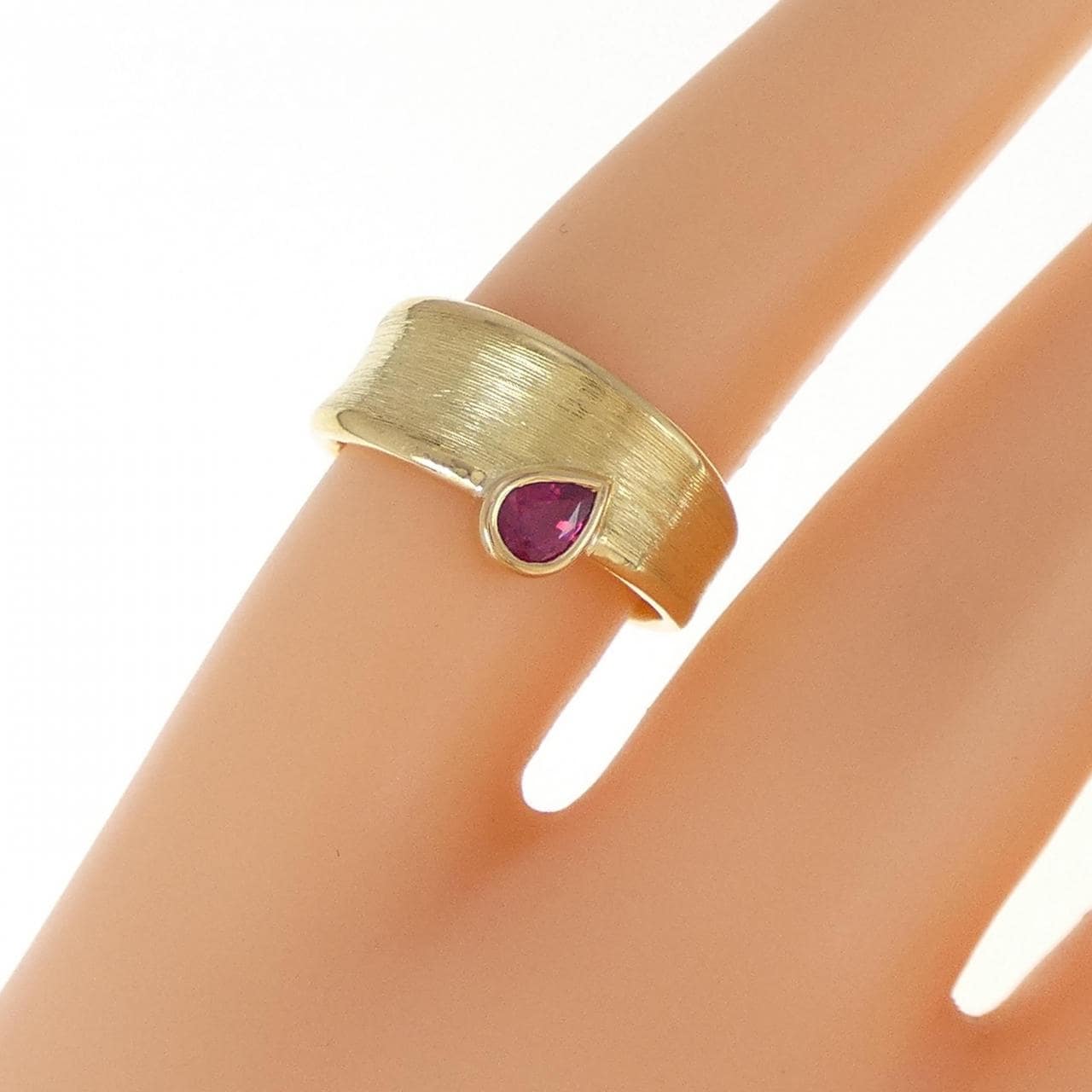 K18YG 紅寶石尾戒0.18CT