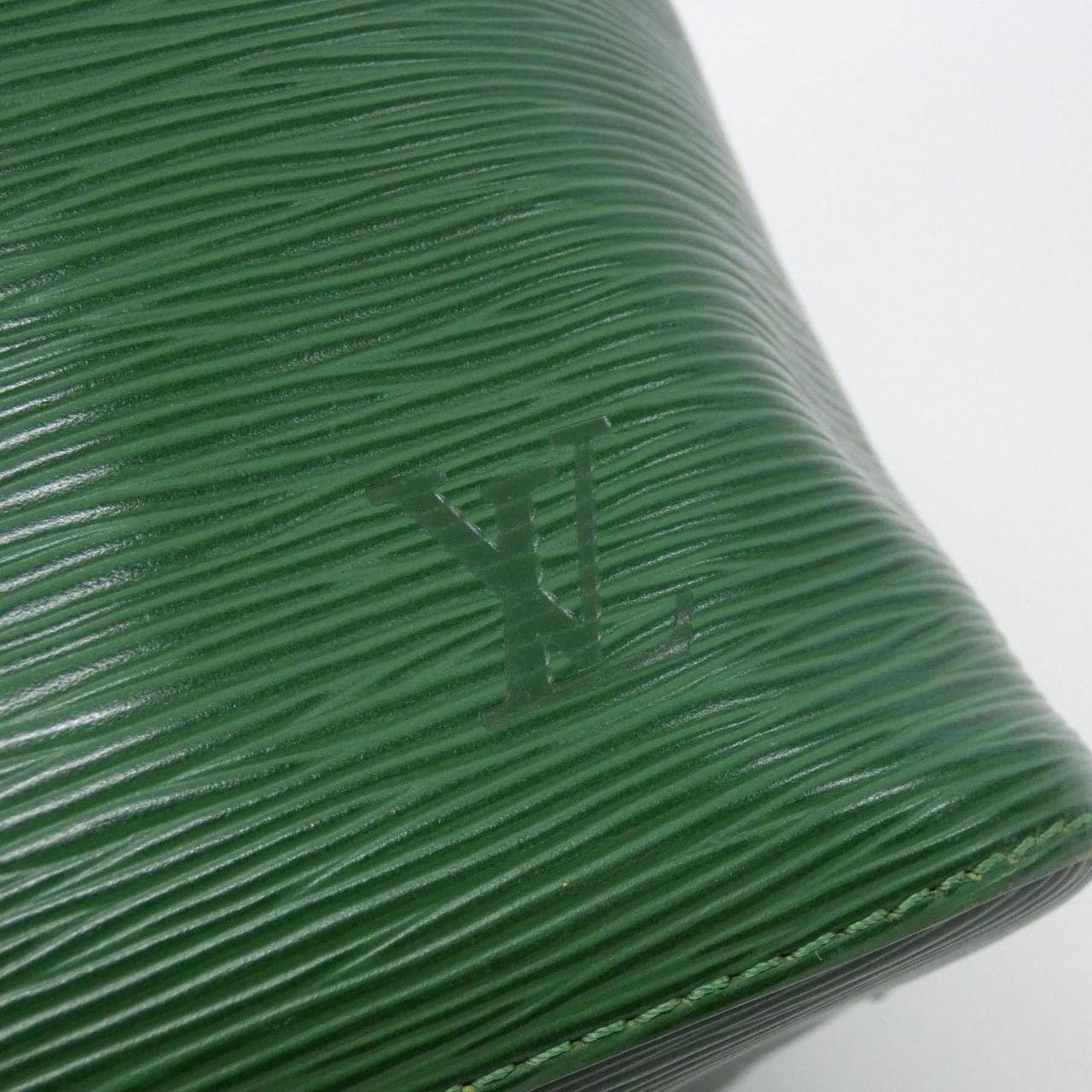 【ヴィンテージ】ルイヴィトン エピ プチ ノエ M44104 ショルダーバッグ