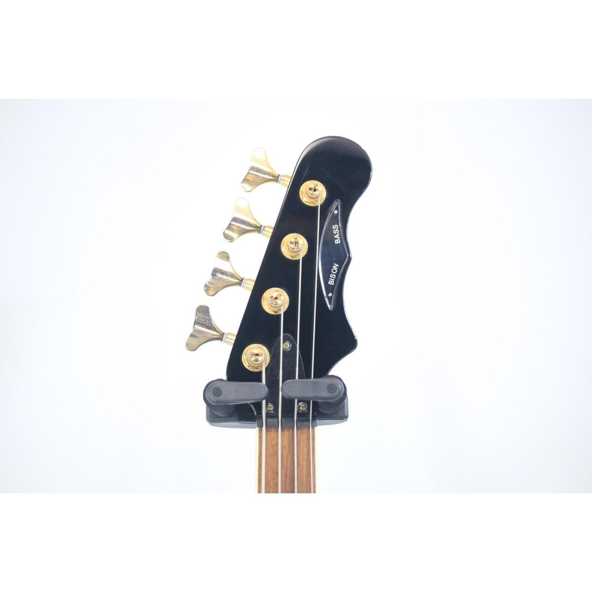 ＢＵＲＮＳ　　ＢＩＳＯＮ　ＢＡＳＳ