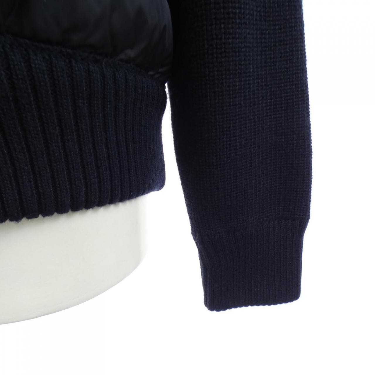 モンクレール MONCLER 20919B50800 ダウンジャケット