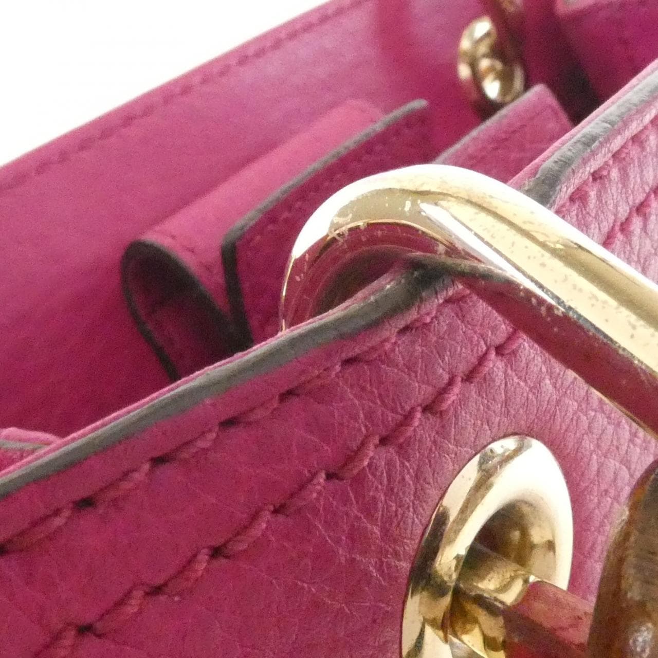 グッチ 336032 A7M0I バッグ