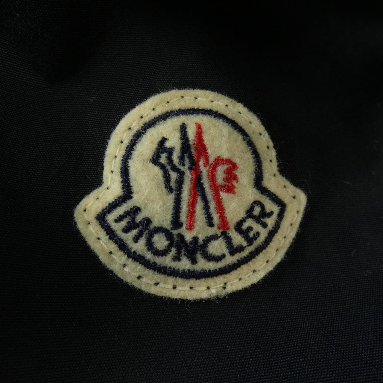 モンクレール MONCLER ブルゾン