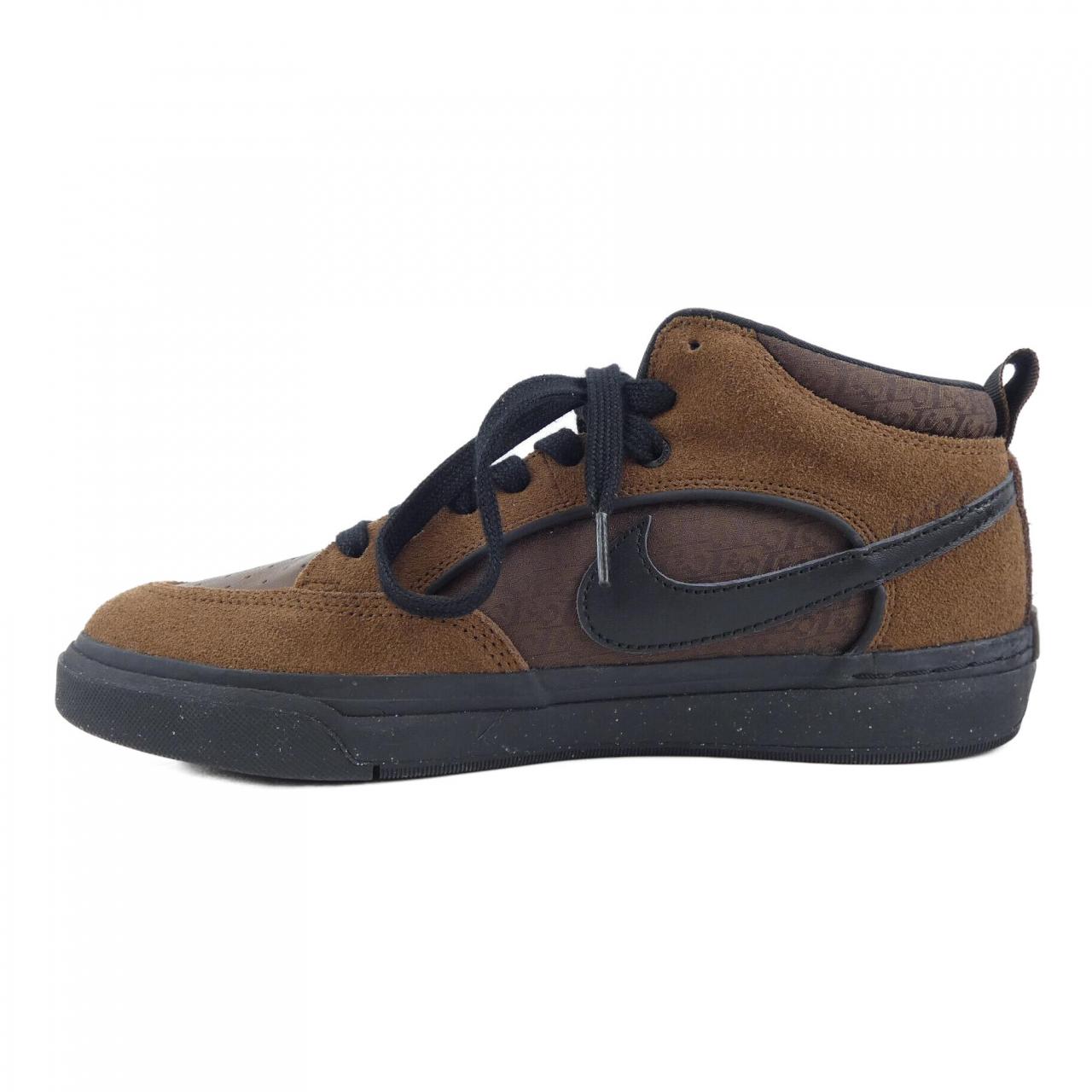 ナイキ NIKE スニーカー