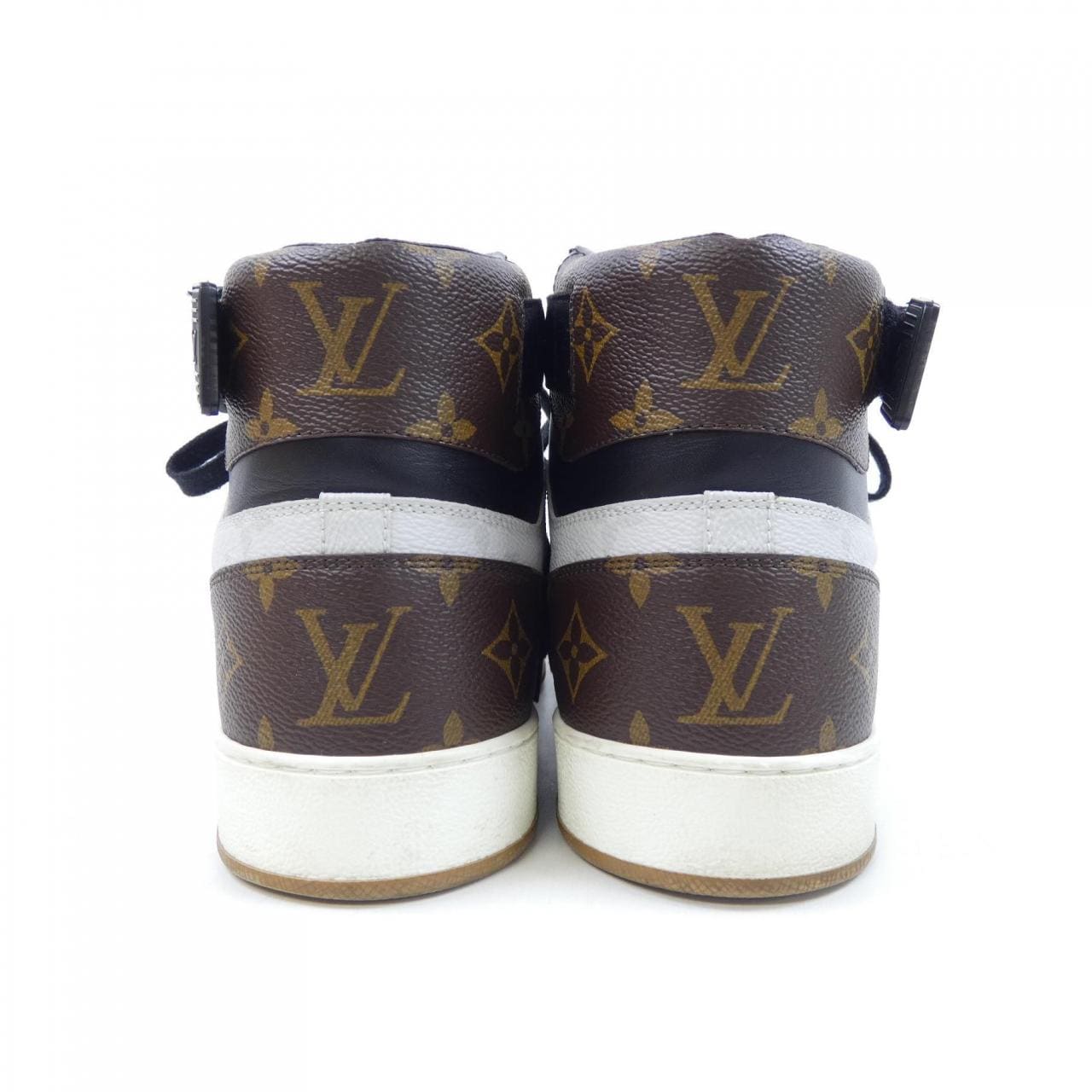 ルイヴィトン LOUIS VUITTON スニーカー
