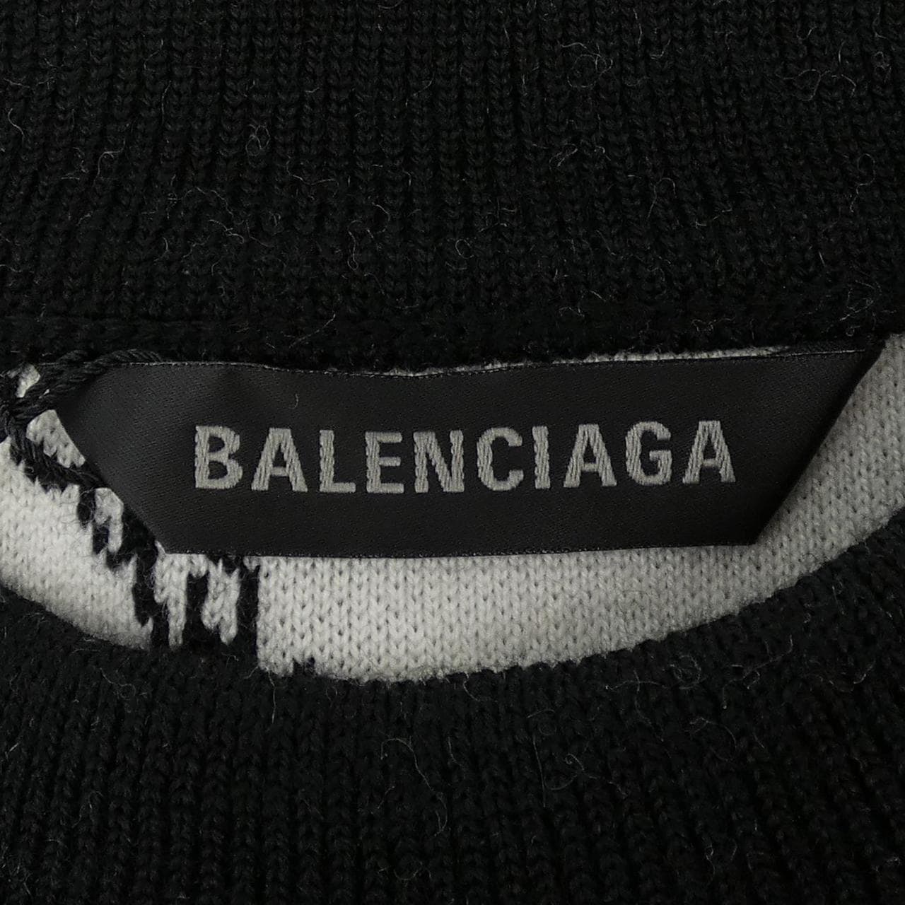 バレンシアガ BALENCIAGA 724858 T1655 ニット
