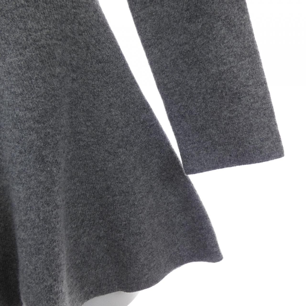 クリスチャンディオール CHRISTIAN DIOR 6A24500AM501 ニット