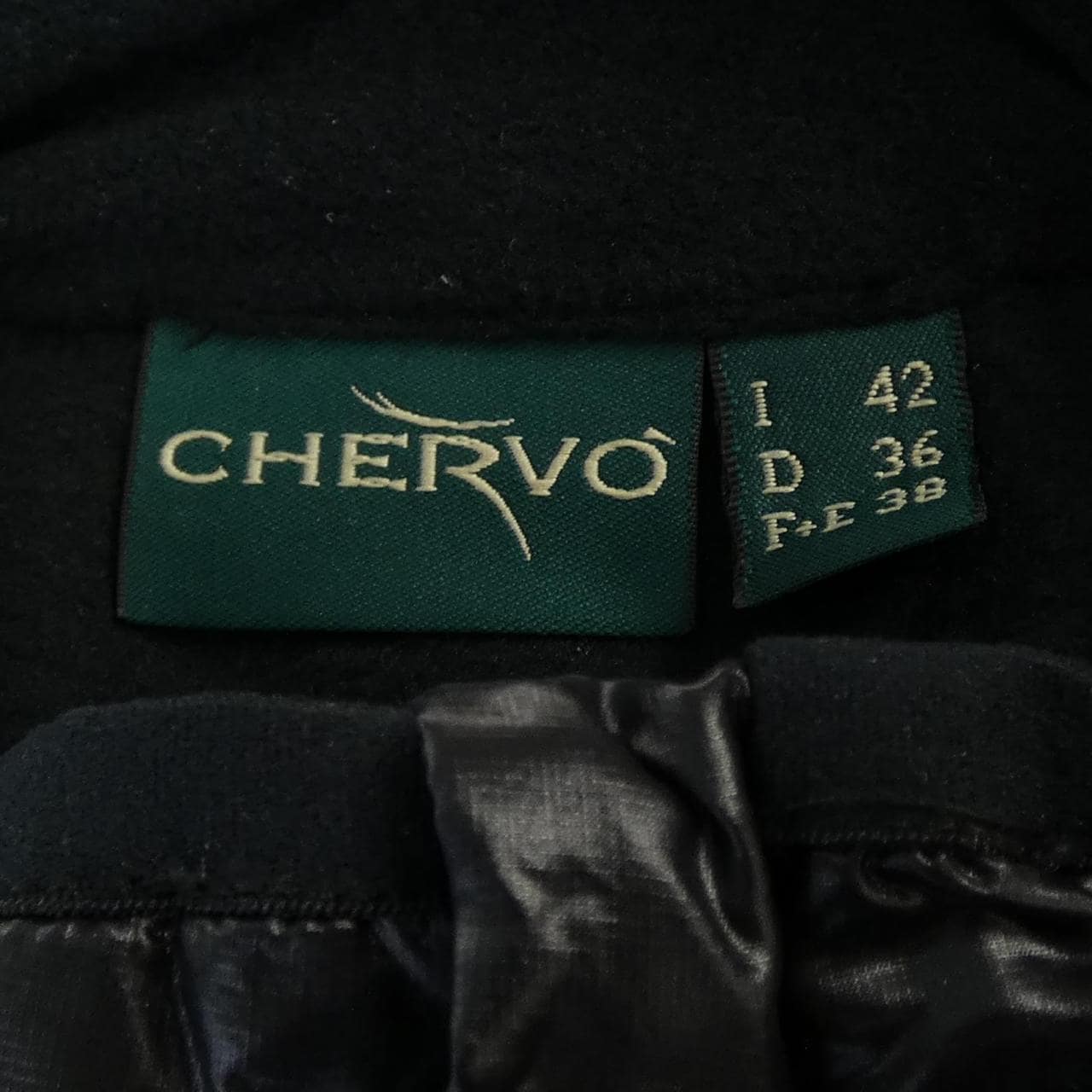 シェルボ CHERVO ブルゾン