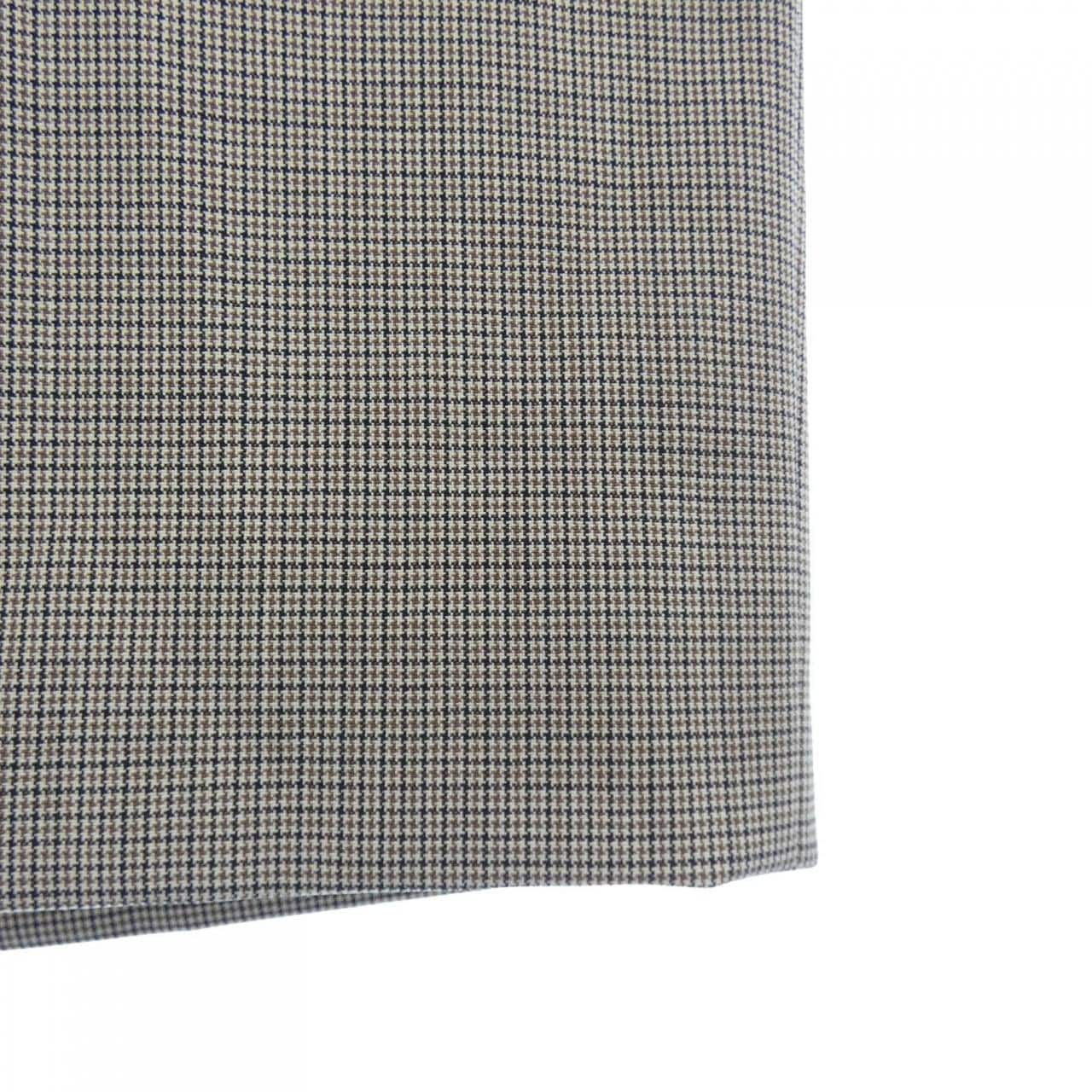 ボス BOSS スカート