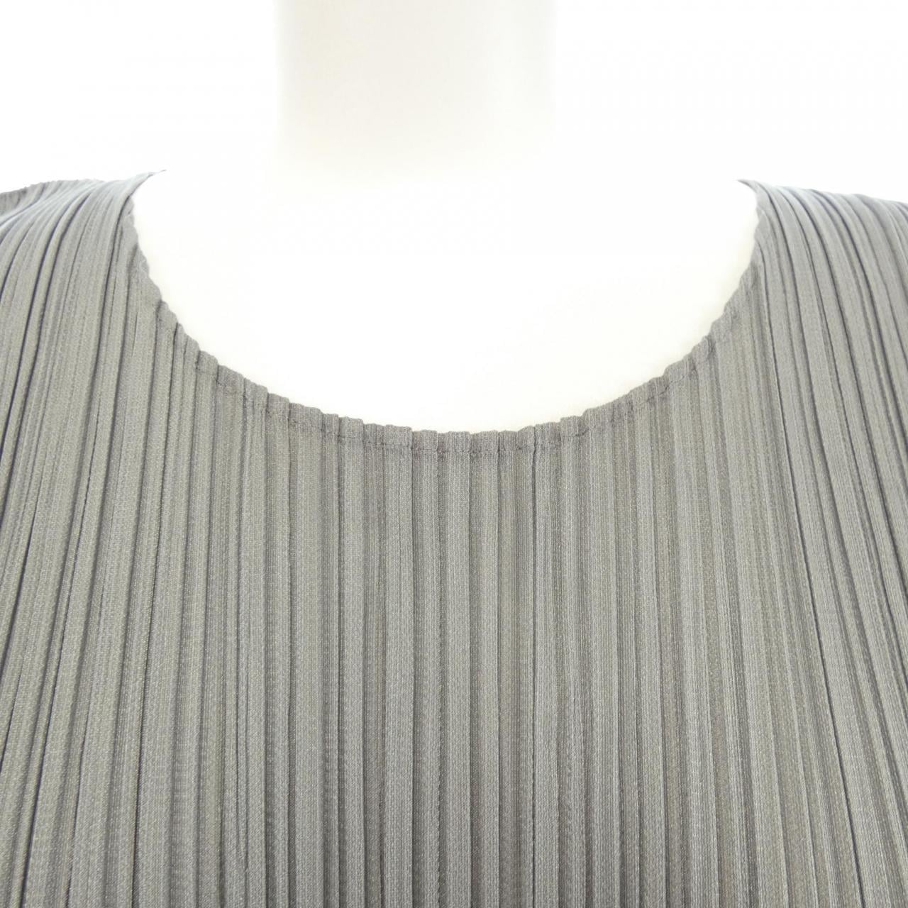 Pleats Please PP55-JK112 Top