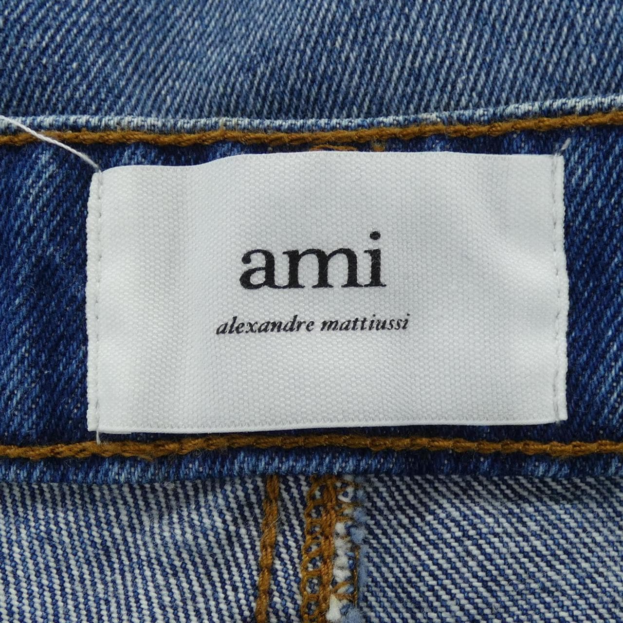 アミ AMI HTR102.601 ジーンズ