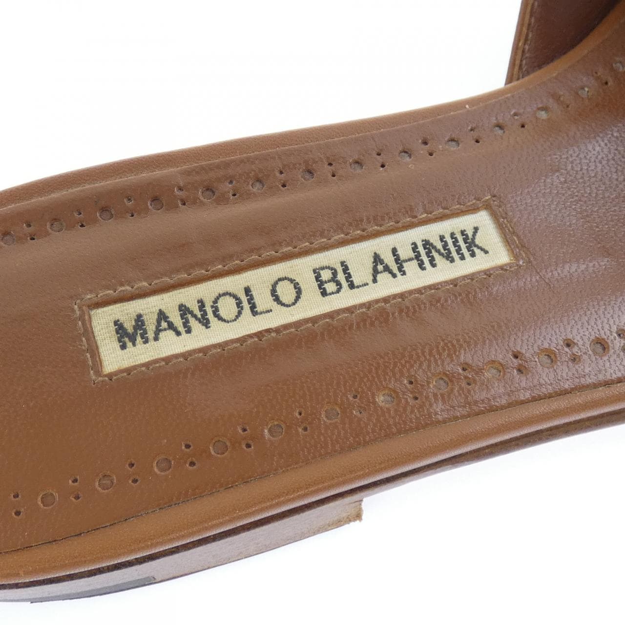 マノロブラニク MANOLO BLAHNIK サンダル