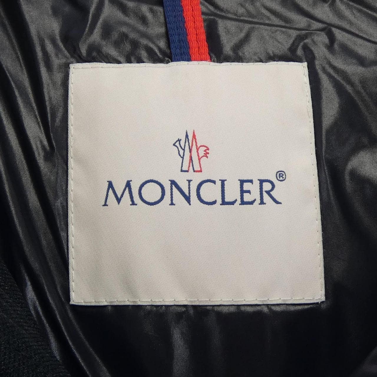 MONCLER蒙克勒羽绒服