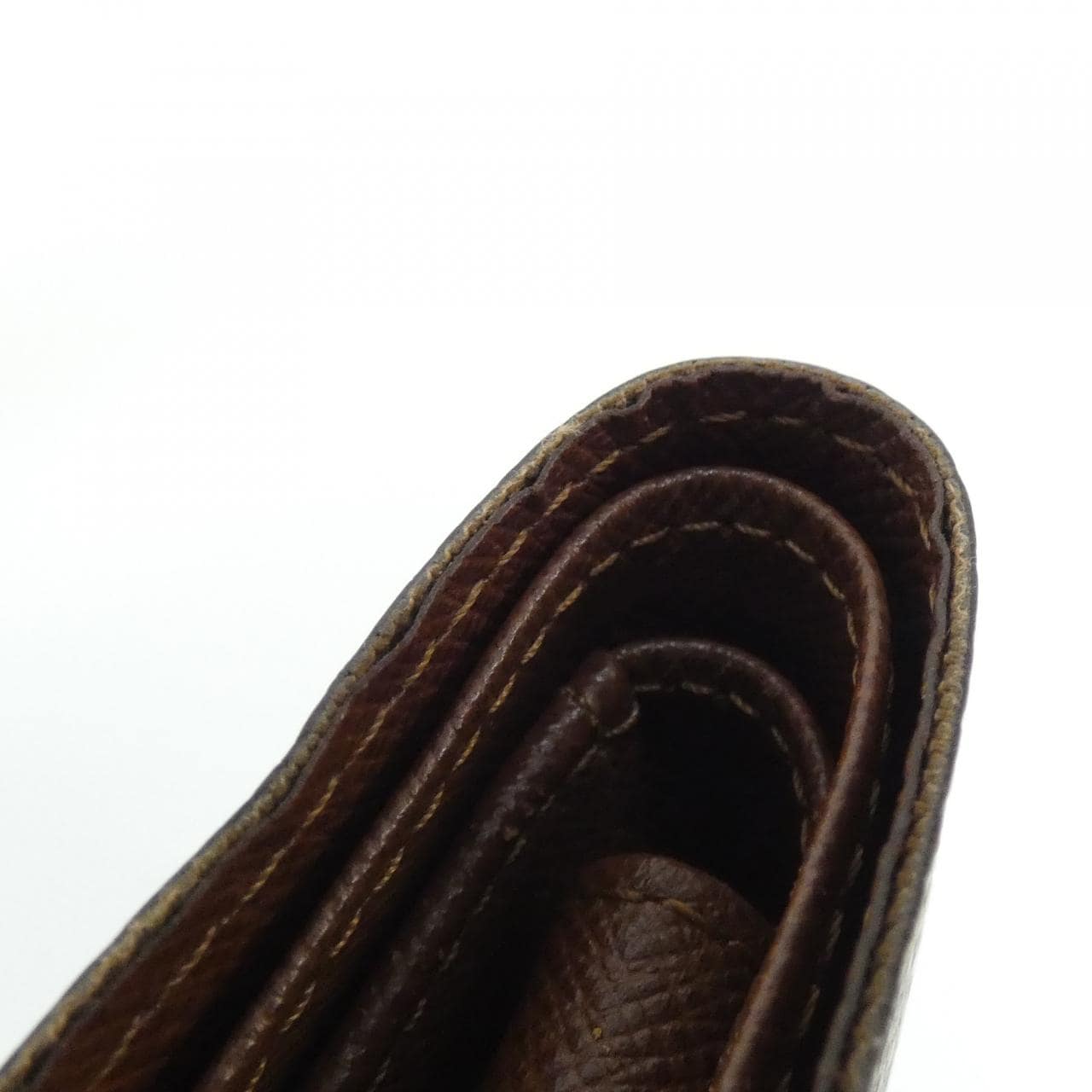 ルイヴィトン モノグラム ポルト ビエ カルト クレディ モネ M61666 財布