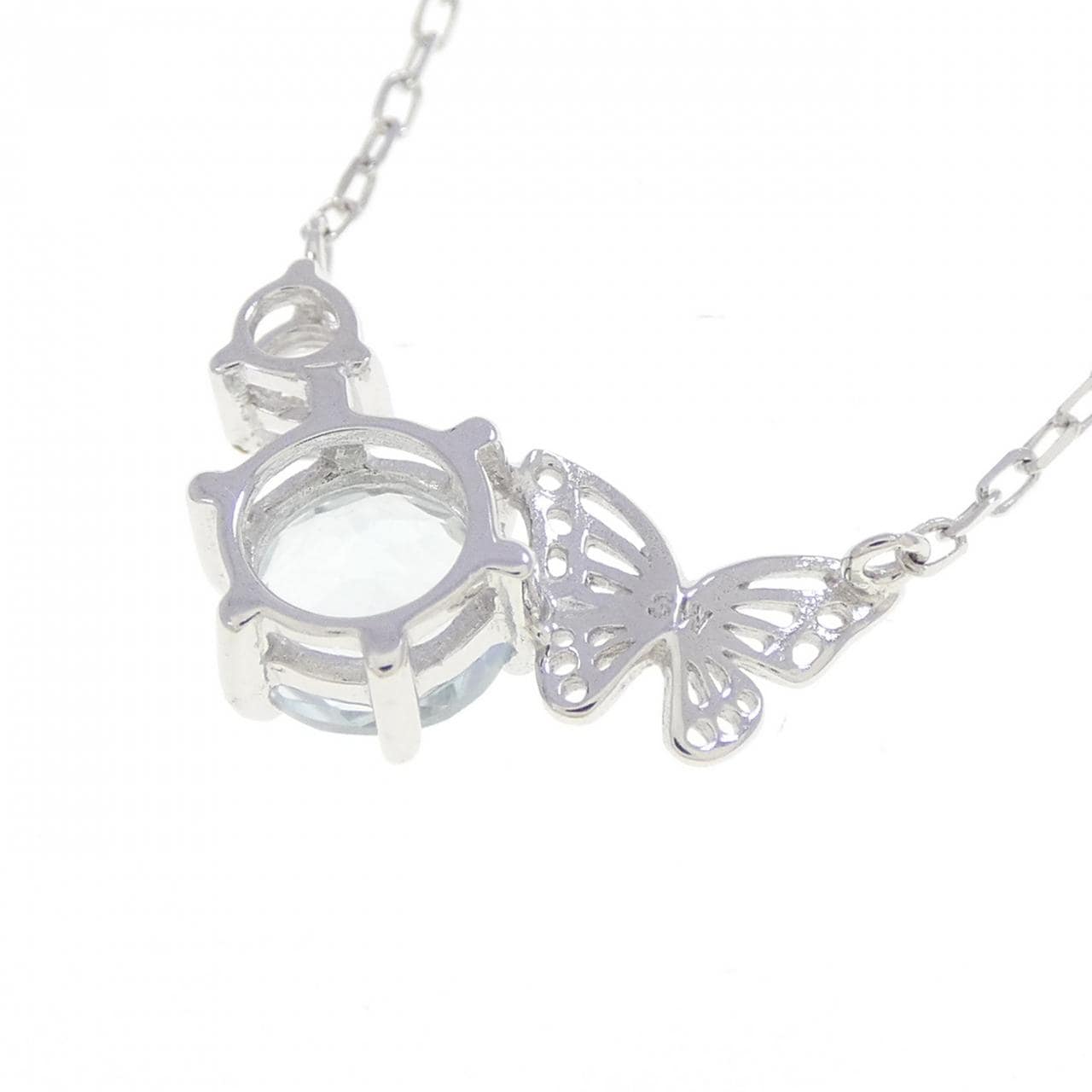 K10WG バタフライ アクアマリン ネックレス