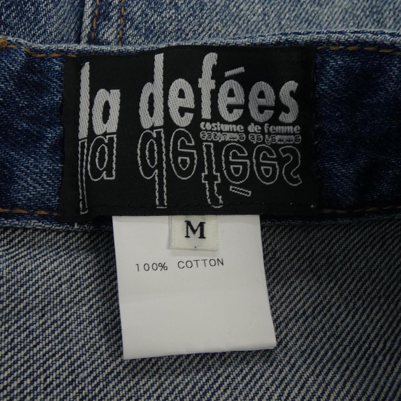 LA　DEFEES ジーンズ