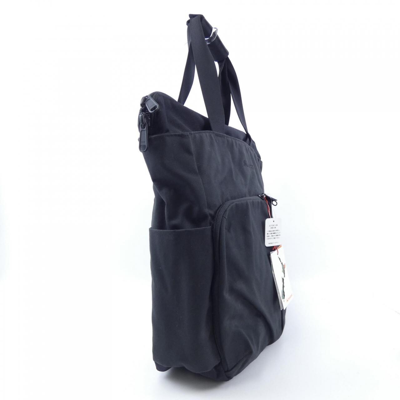 MACPAC BAG