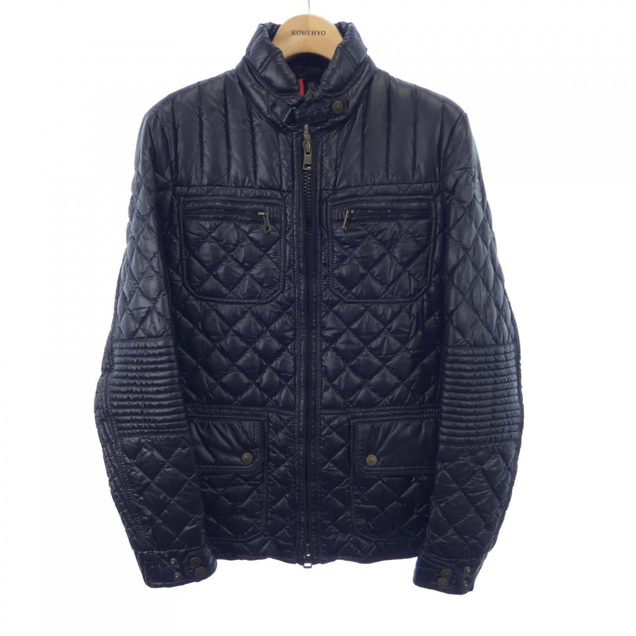 モンクレール MONCLER ダウンジャケット