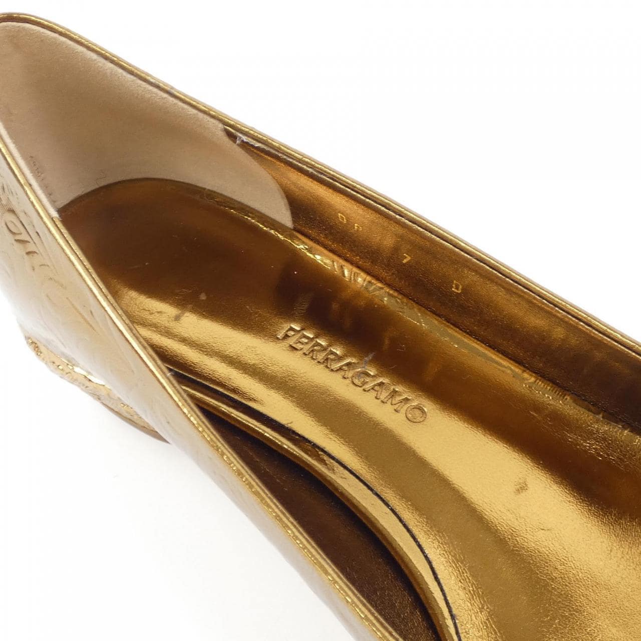 フェラガモ FERRAGAMO パンプス