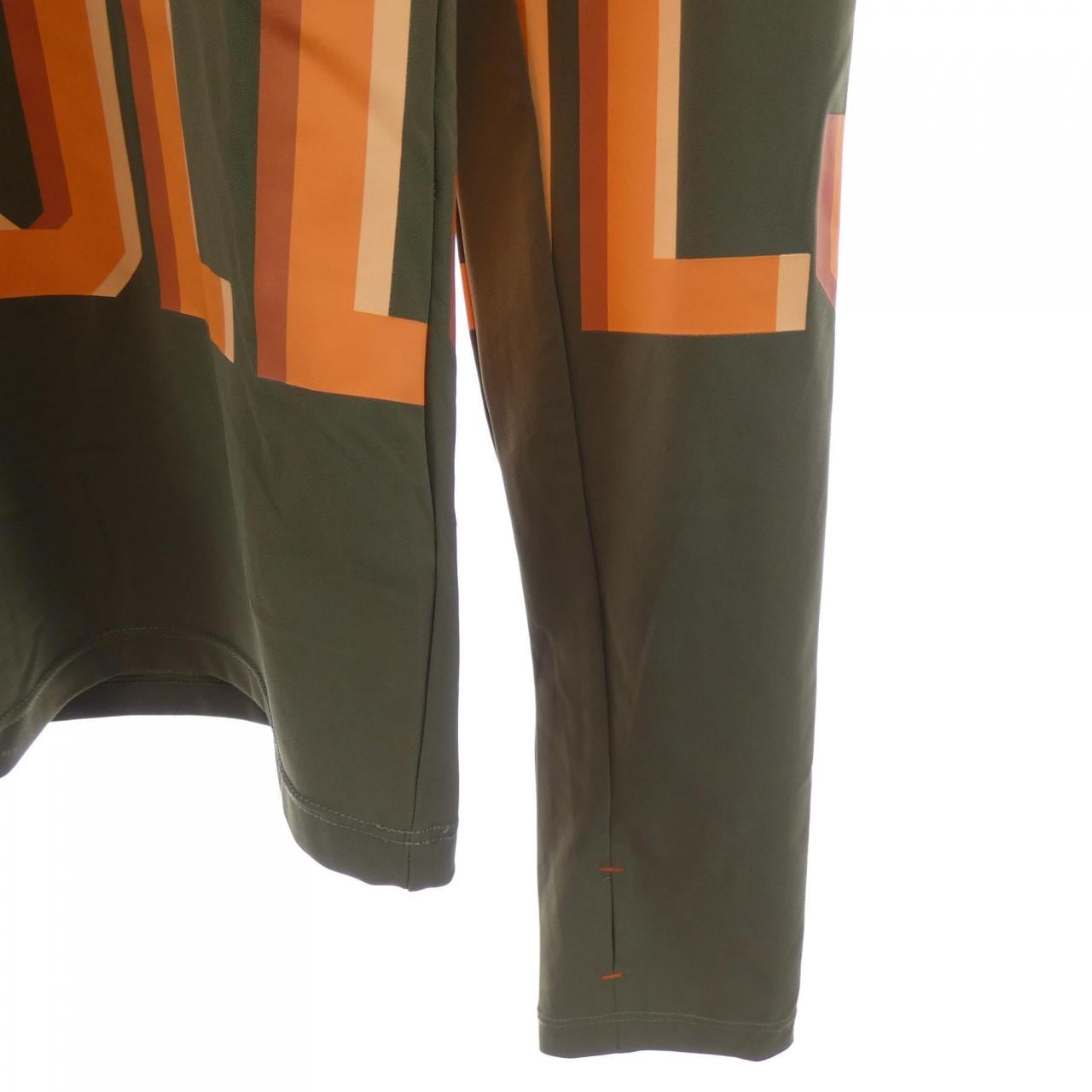 ディーゼル DIESEL Tシャツ