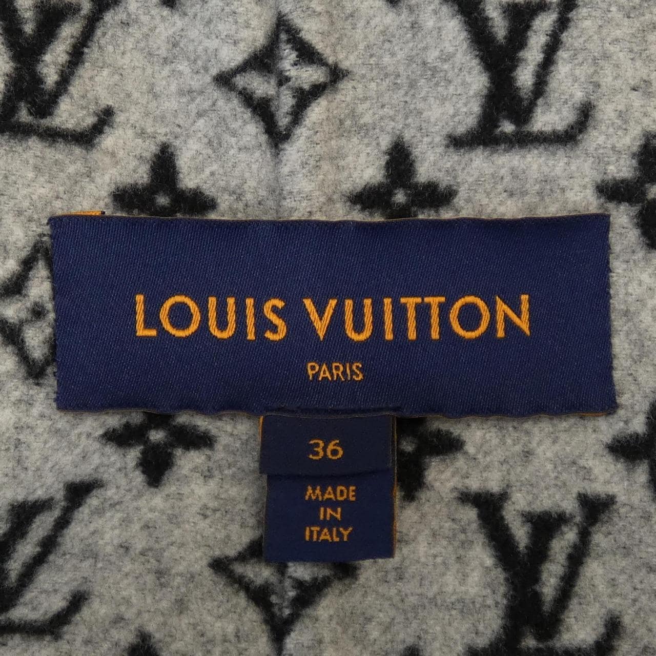 ルイヴィトン LOUIS VUITTON ベルテッドショートラップ FLCO17QWE コート