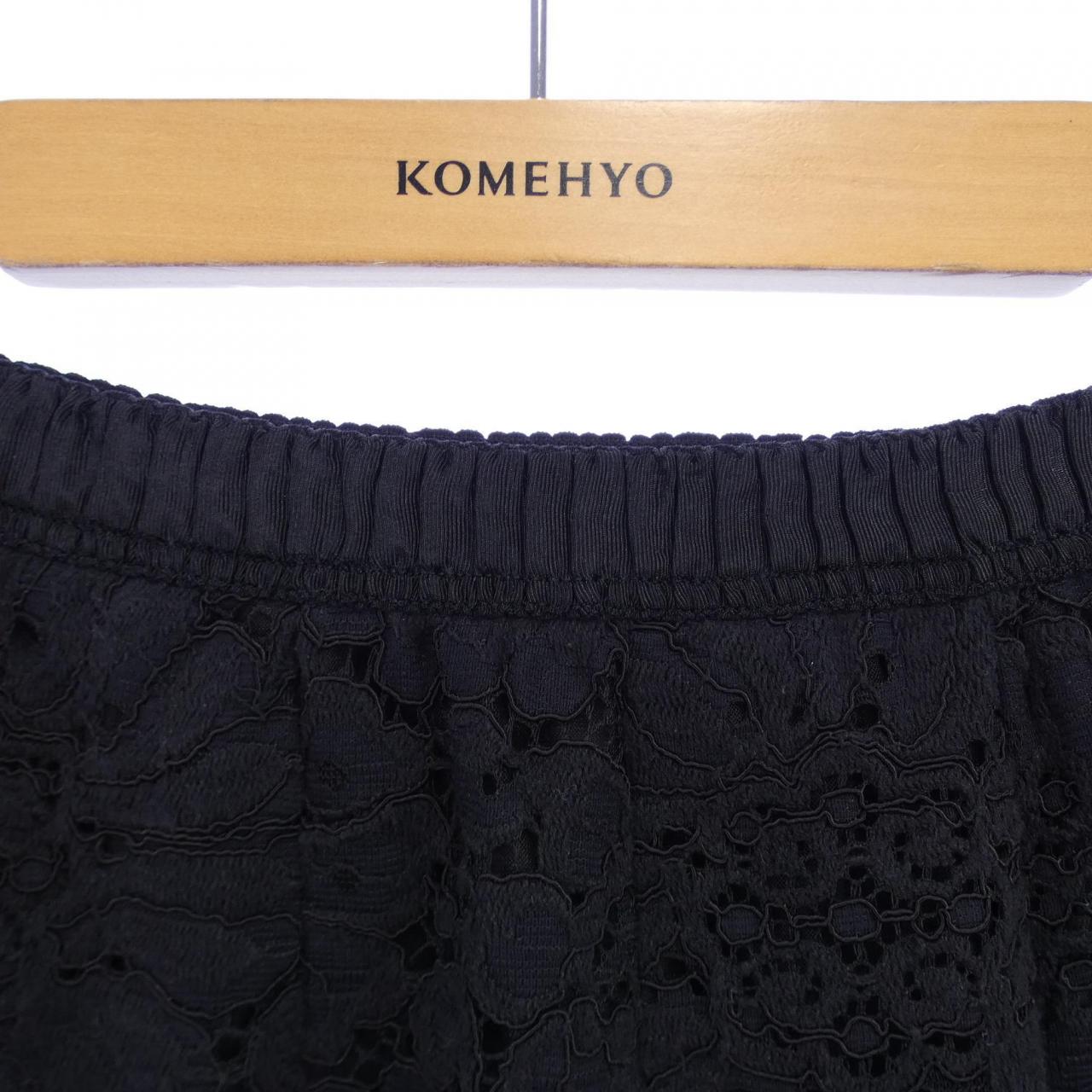 トゥービーシック TO BE CHIC スカート