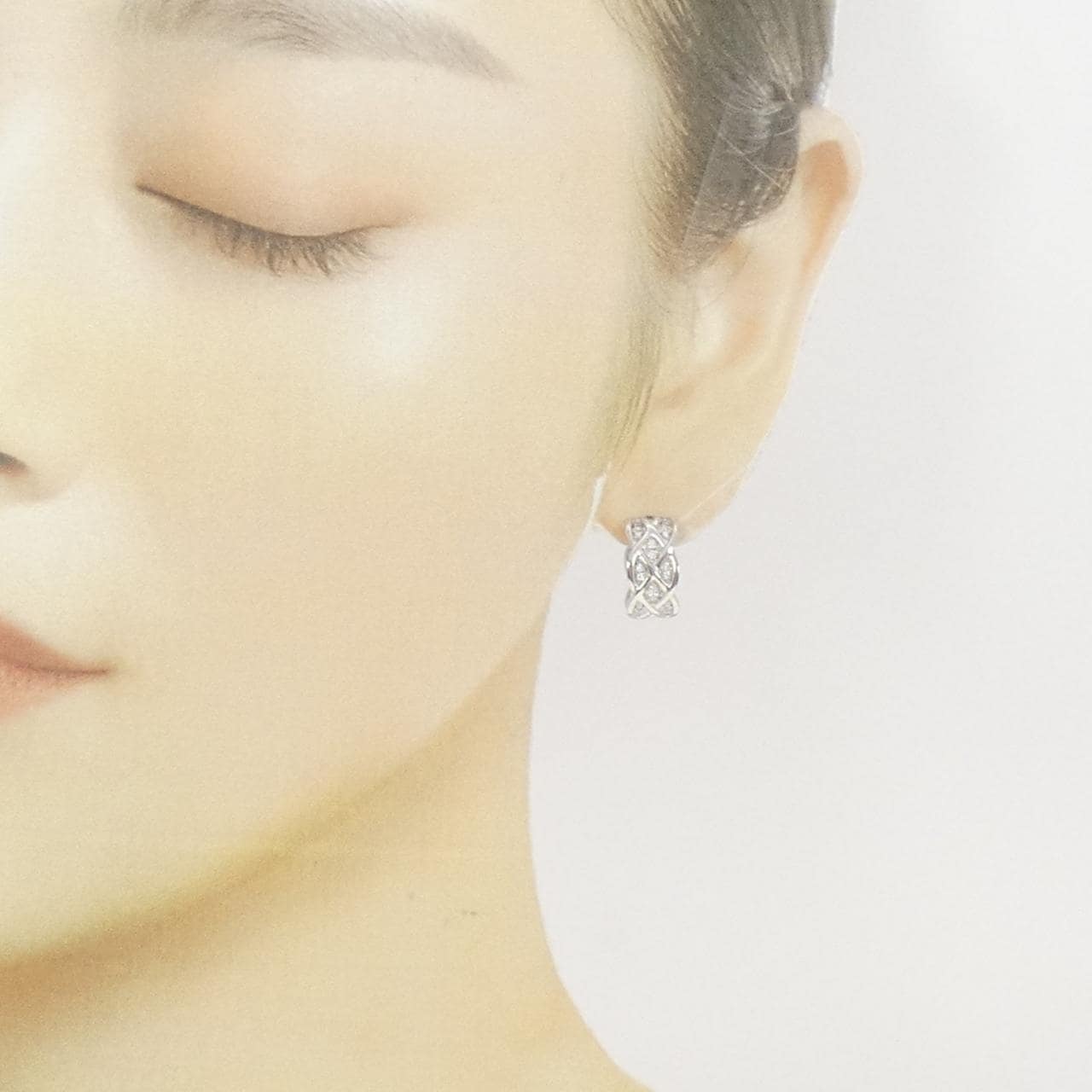 K18WG ダイヤモンド ピアス 0.22CT
