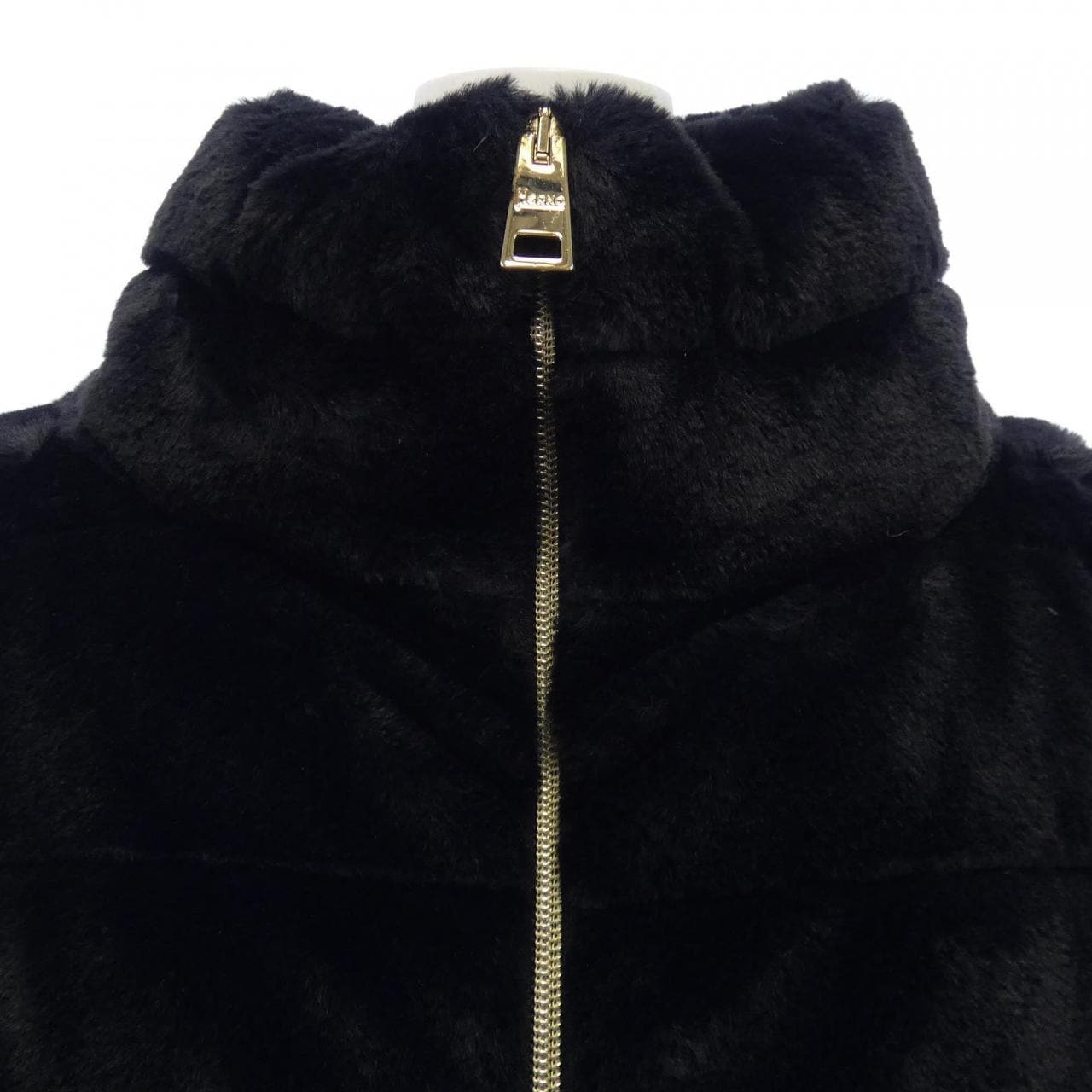 ヘルノ Herno PI1027D ダウンジャケット