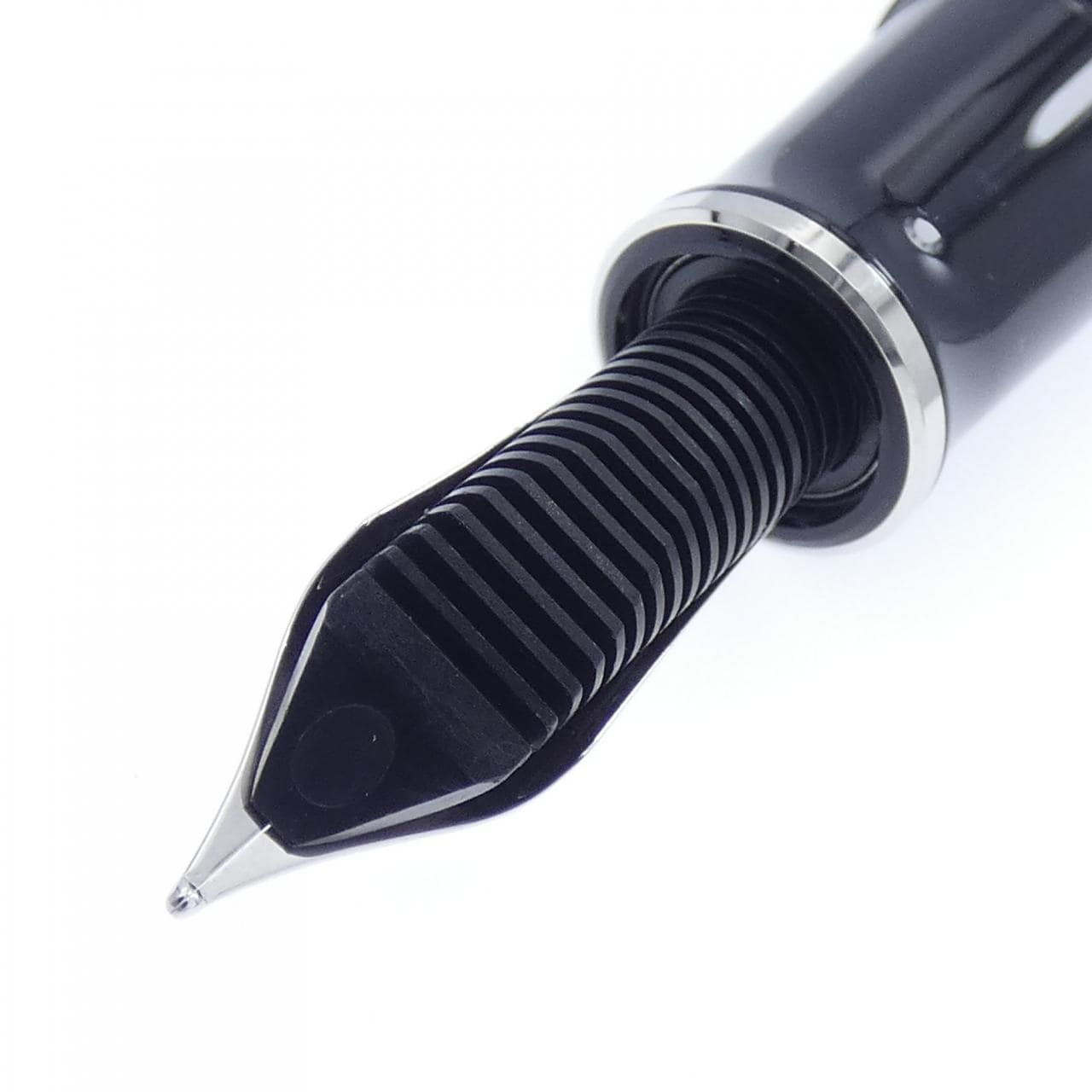 ペリカン スーベレーンM805ブラックストライプ 万年筆