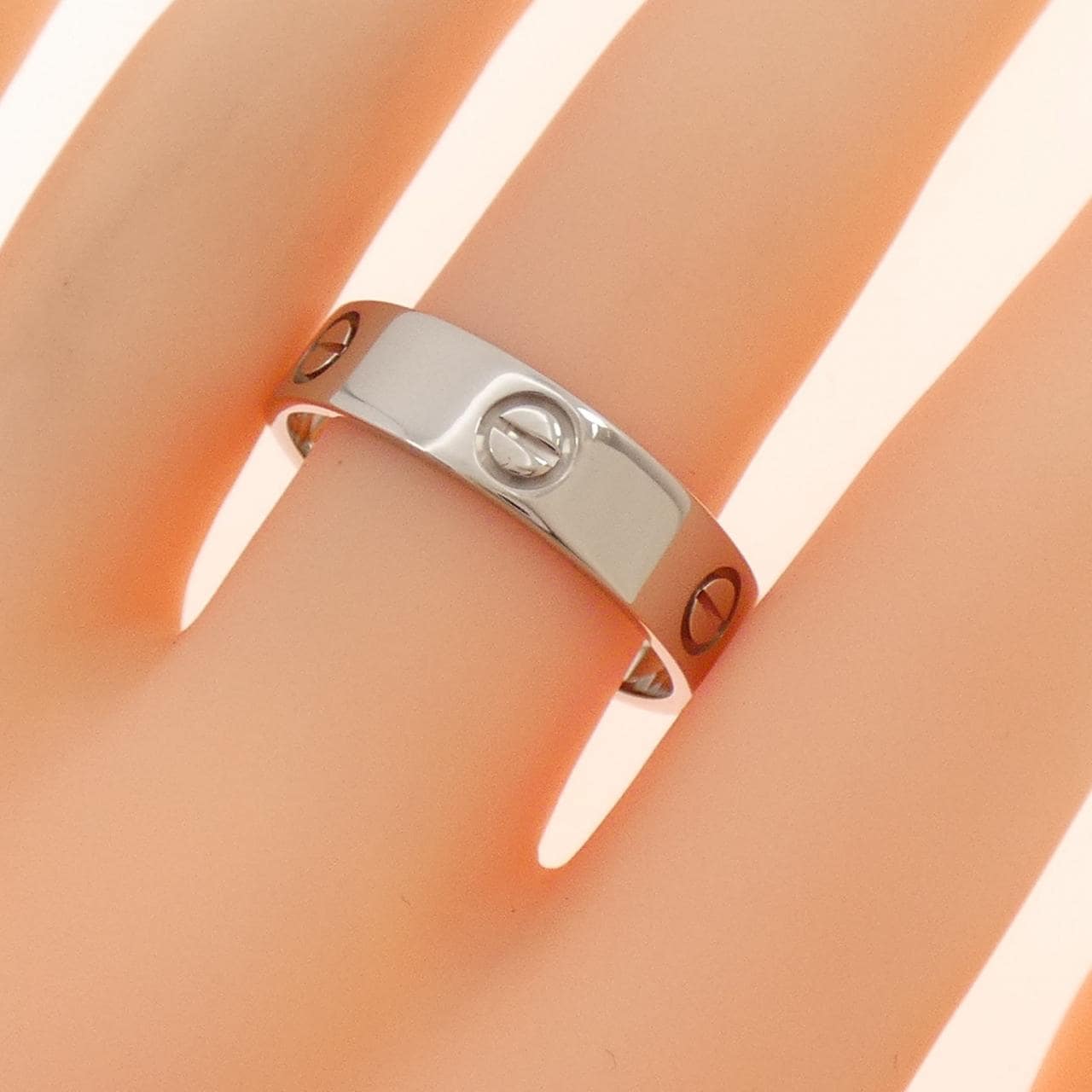 カルティエ ラブ  リング