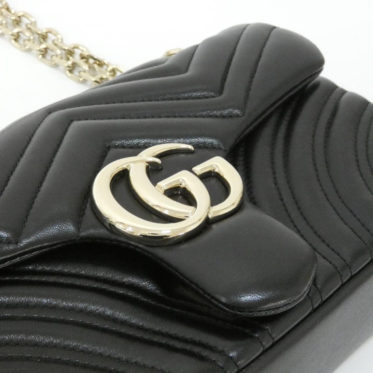 グッチ GG MARMONT 837267 AAE38 ショルダーバッグ