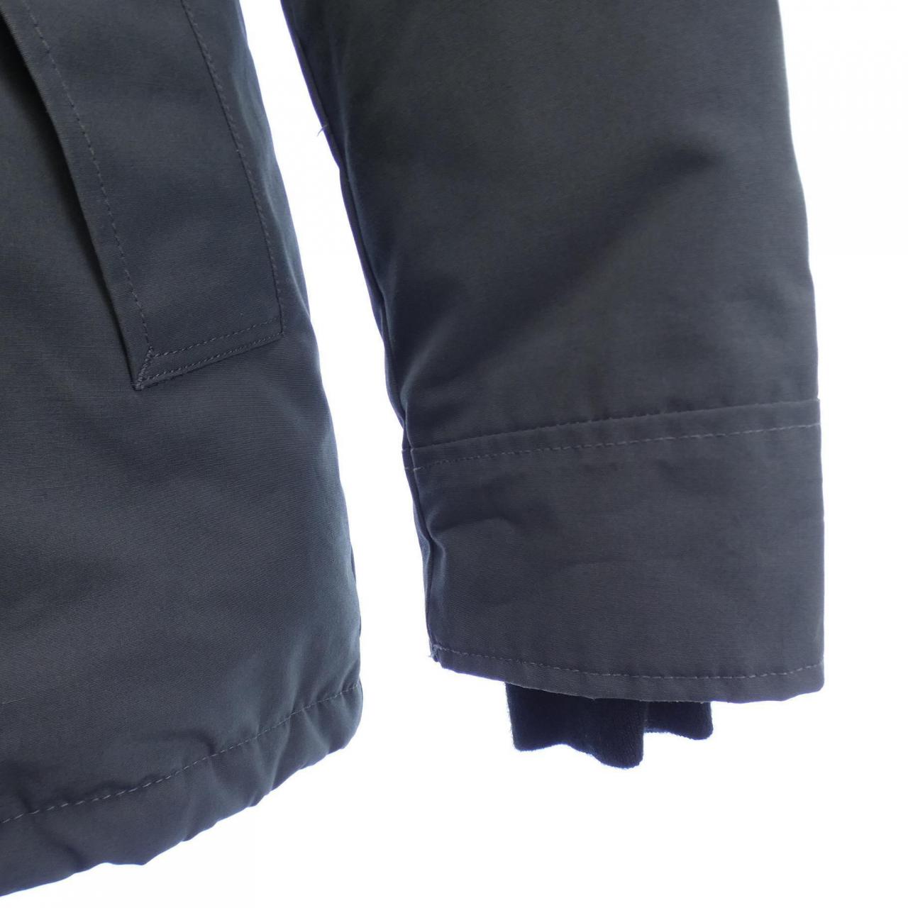 カナダグース CANADA GOOSE ダウンジャケット
