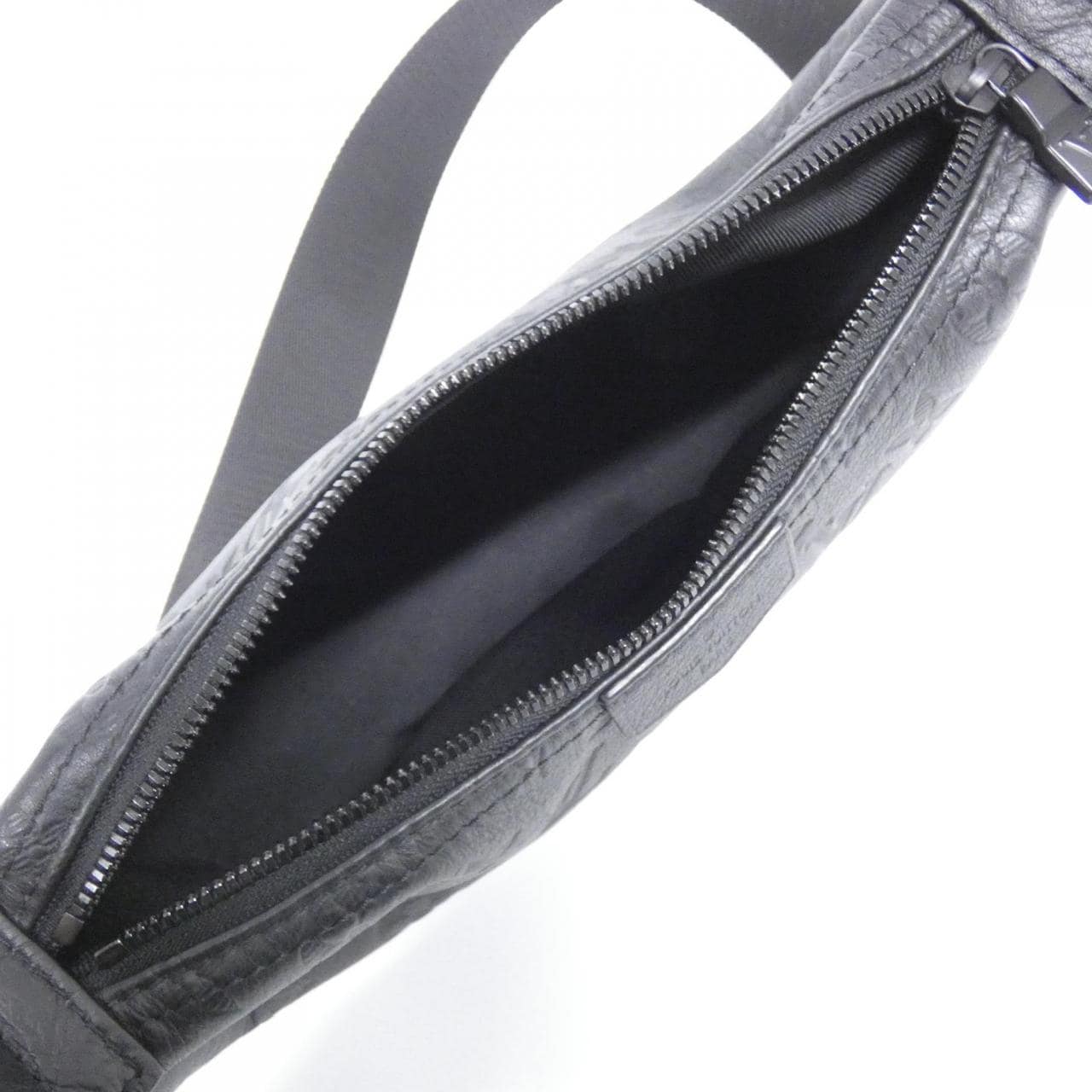 ルイヴィトン モノグラム シャドウ ハンモックバッグ PM M12510 ショルダーバッグ