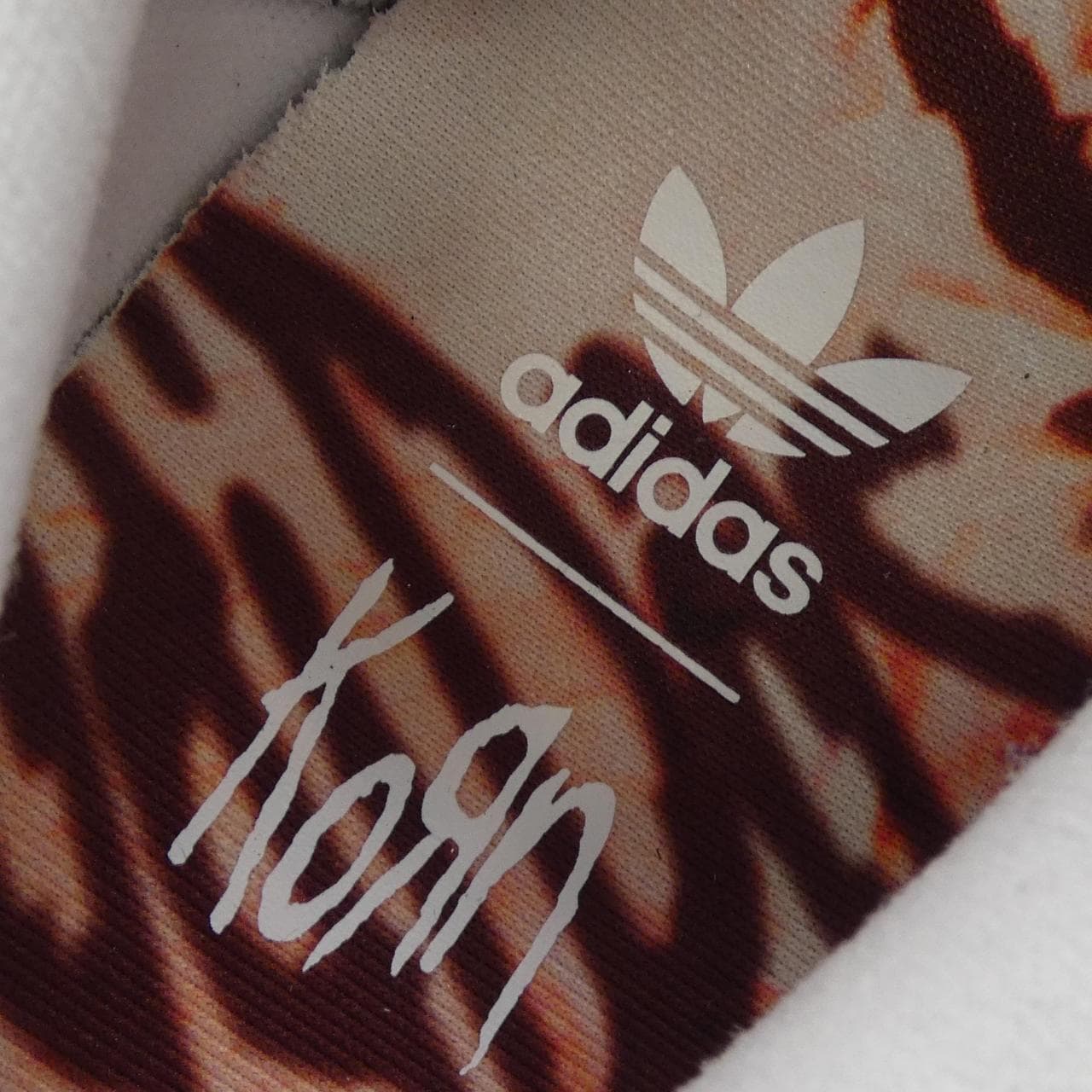アディダス ADIDAS IH1313 スニーカー