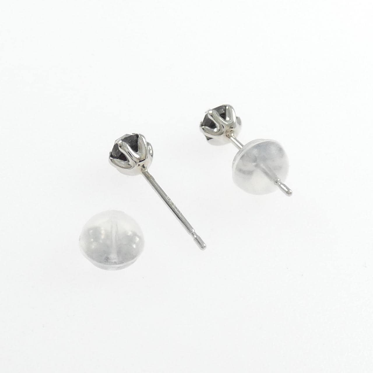 PT900 ソリティア ダイヤモンド ピアス 0.50CT