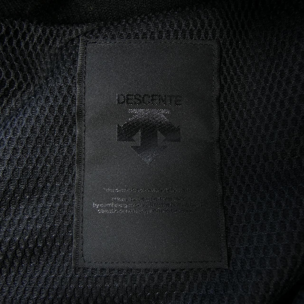 デサント DESCENTE DAWOGK40U ダウンジャケット