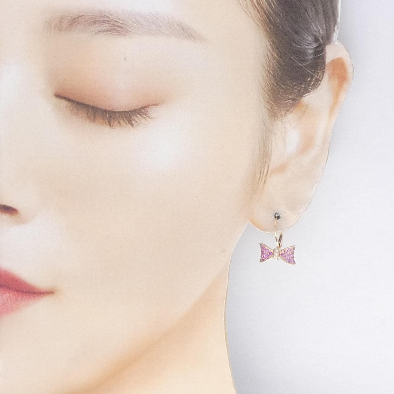 ポンテヴェキオ リボン ピアス 0.54CT