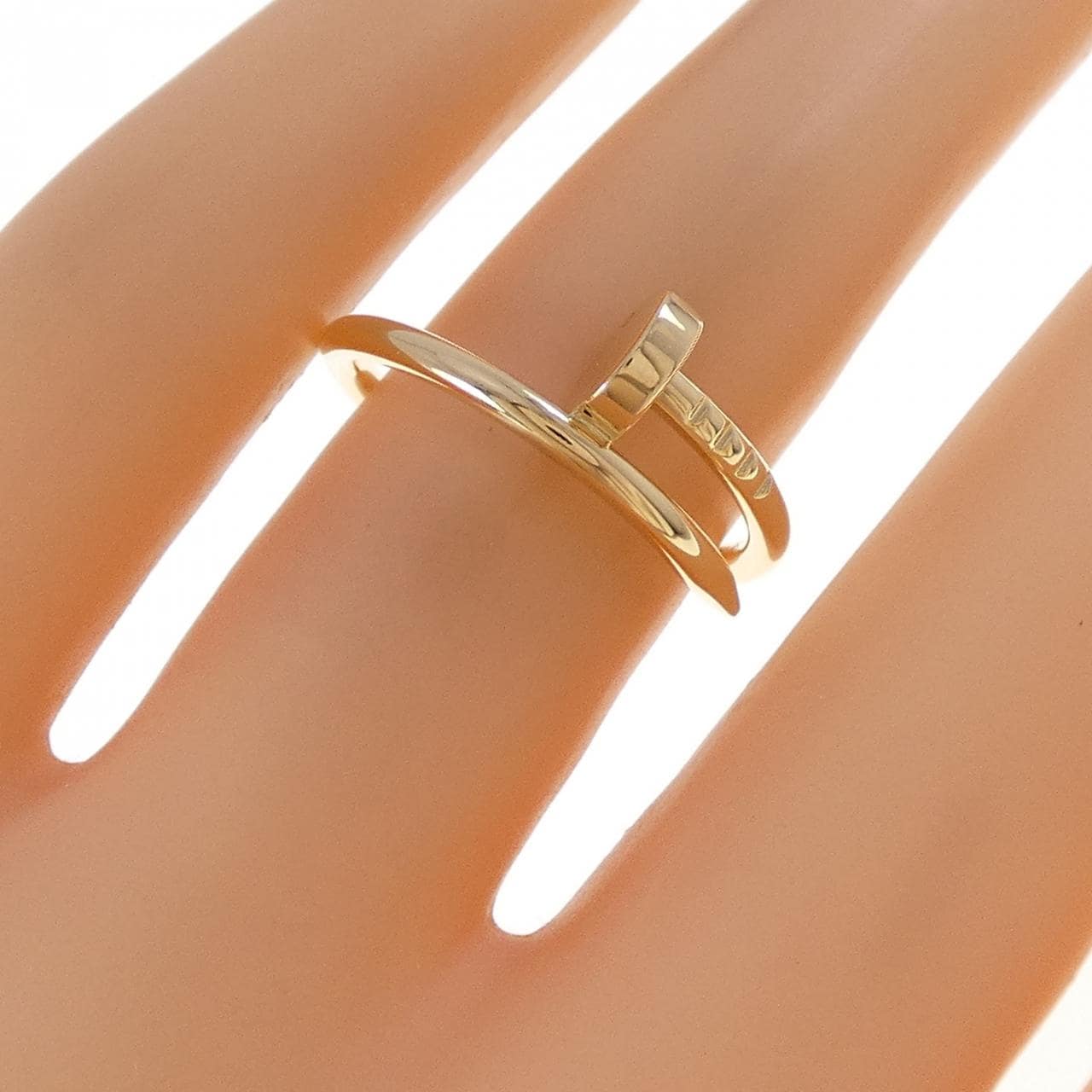 カルティエ ジュスト アン クル スモール リング