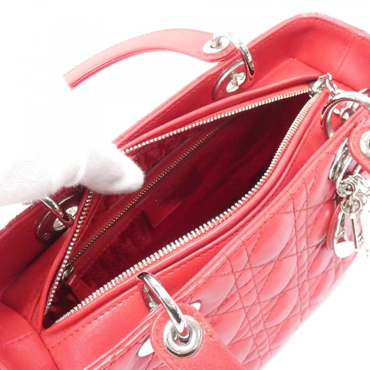 クリスチャンディオール レディ ディオール ミディアム M0550PCBH バッグ