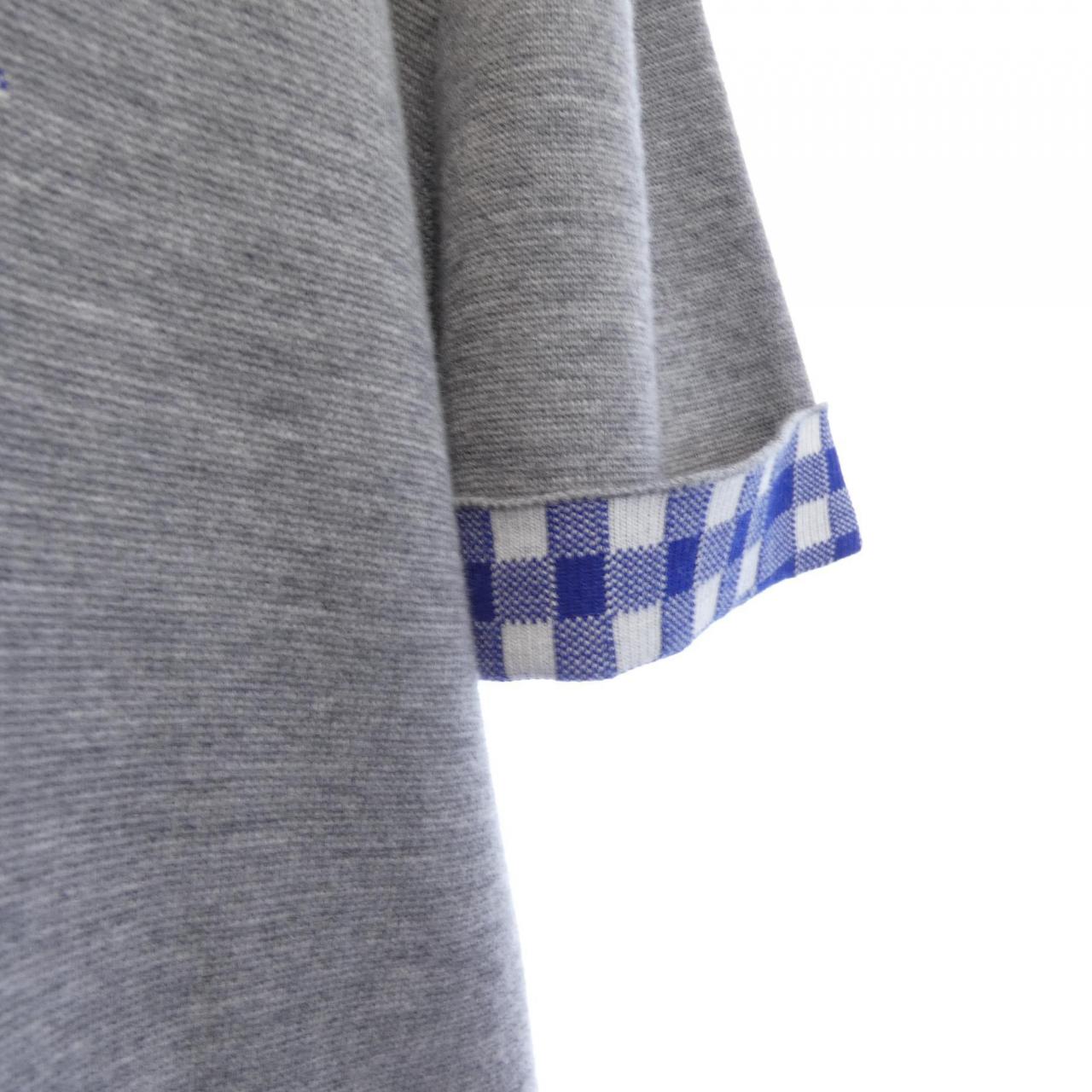 ロエベ LOEWE H526Y55K15 トップス