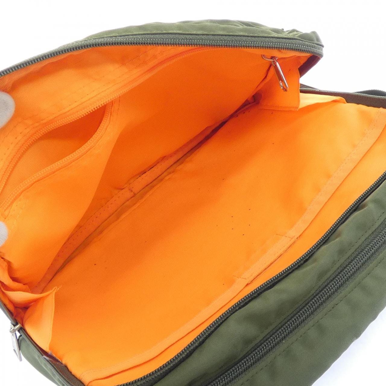 アルファ ALPHA POUCH