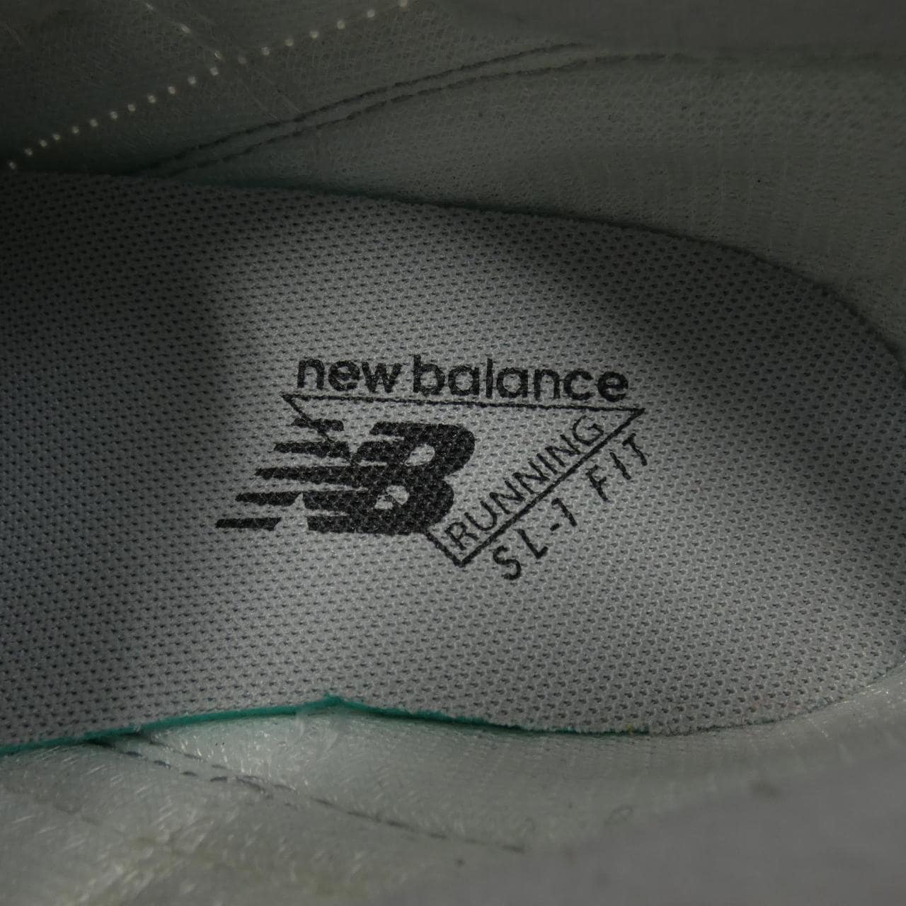 ニューバランス NEW BALANCE スニーカー